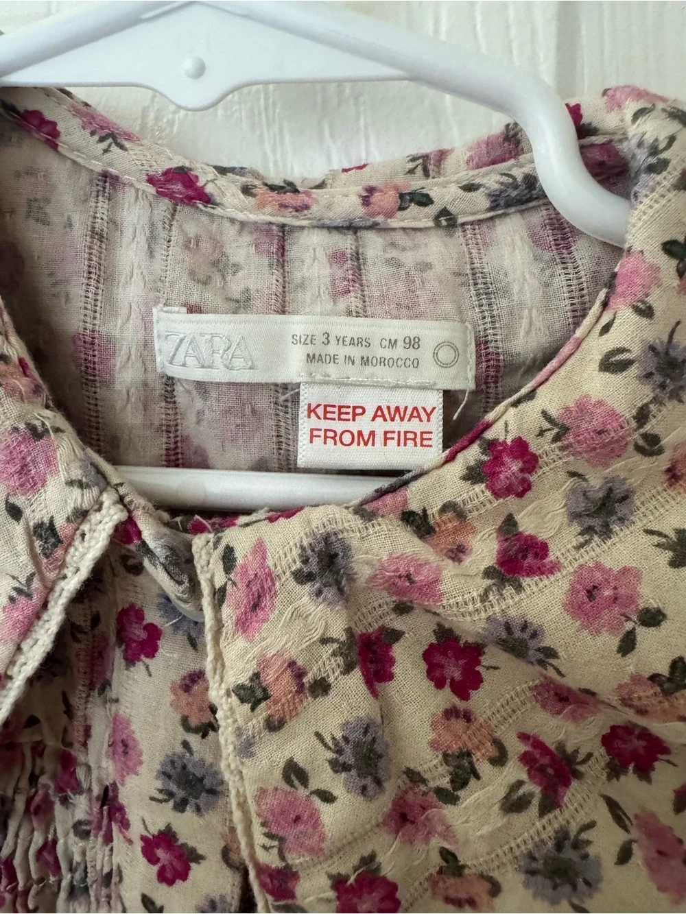 Zara Floral blouse